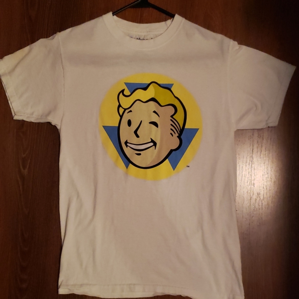 New Bethesda's "Fallout: Vault Boy" T-shirt